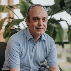 Afbeelding portret Igor Hoogakker